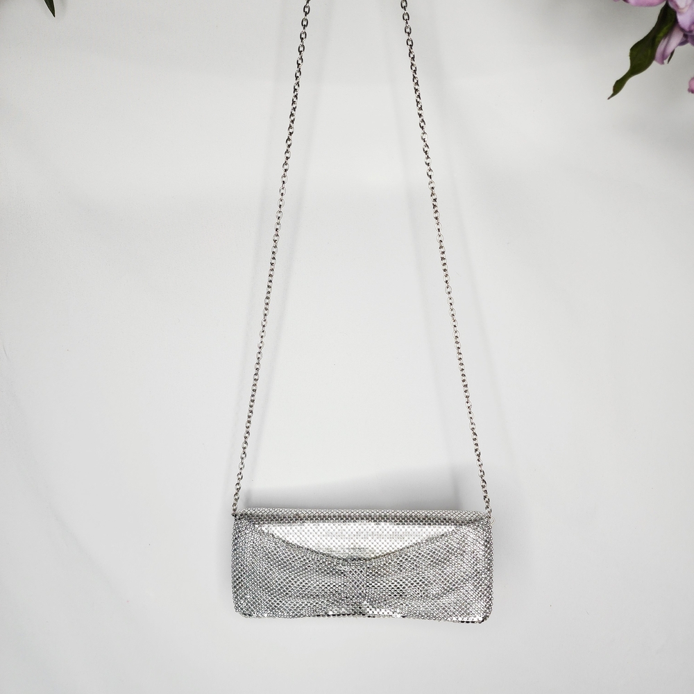 Gunne Sax By Jessica McClintock  Silver Chain Bow Clutch‎ Crossbody Handbag